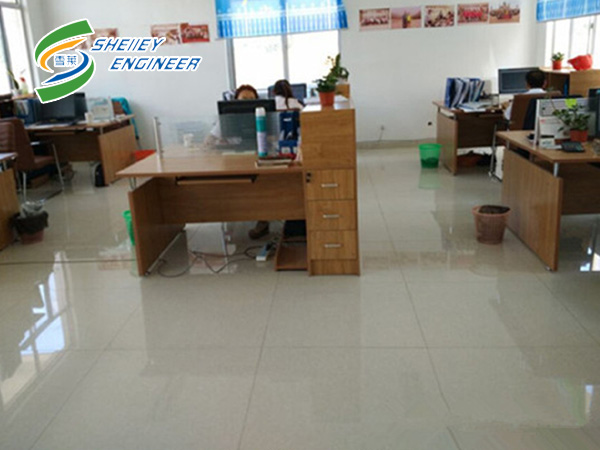 辦公室環(huán)境